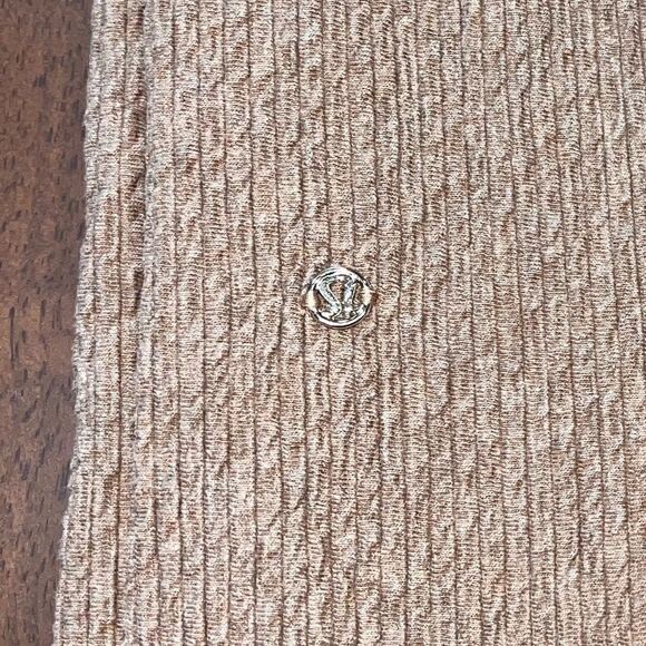 Lululemon Retreat Yourself Crop Heathered Soft Sand Textured Wide-Leg Pants 12 - Picture 5 of 8